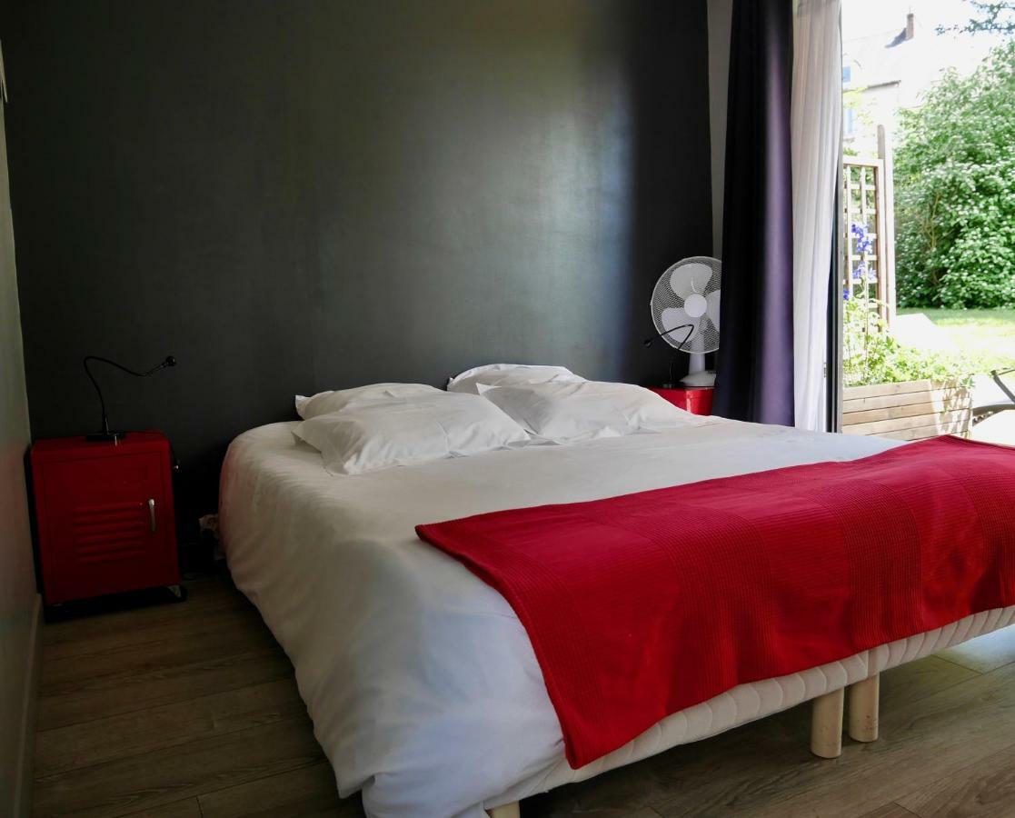 Les De Do Bed & Breakfast *